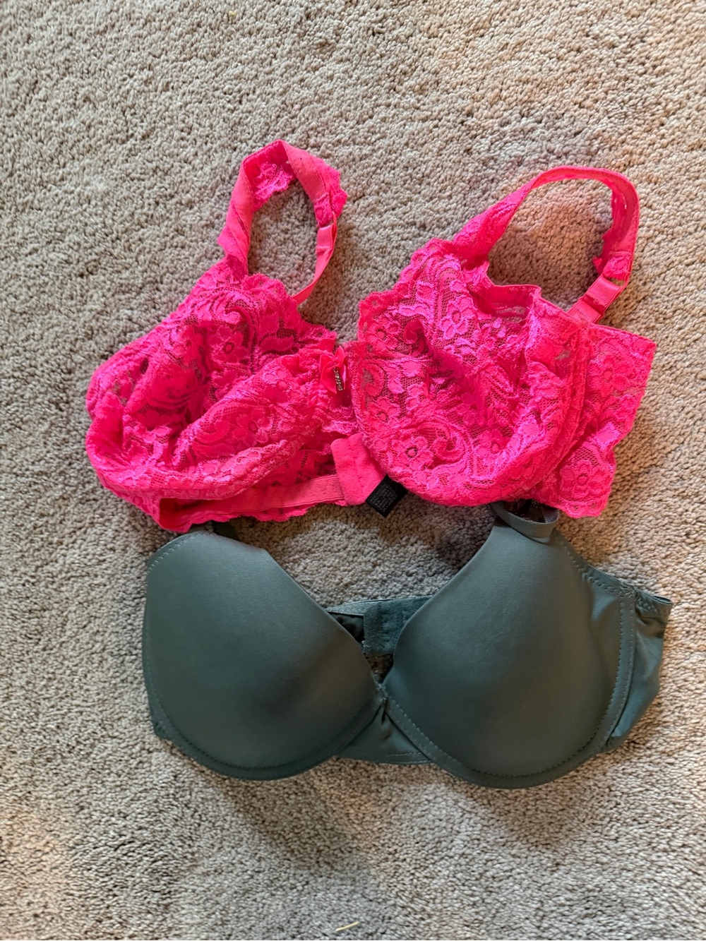 Bra lot size 36D Pink Lace Unlined Bra - Women's Intimates